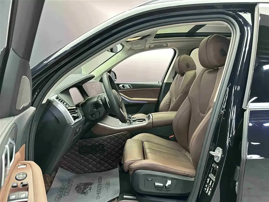 BMW X5 (Import) — фото 10