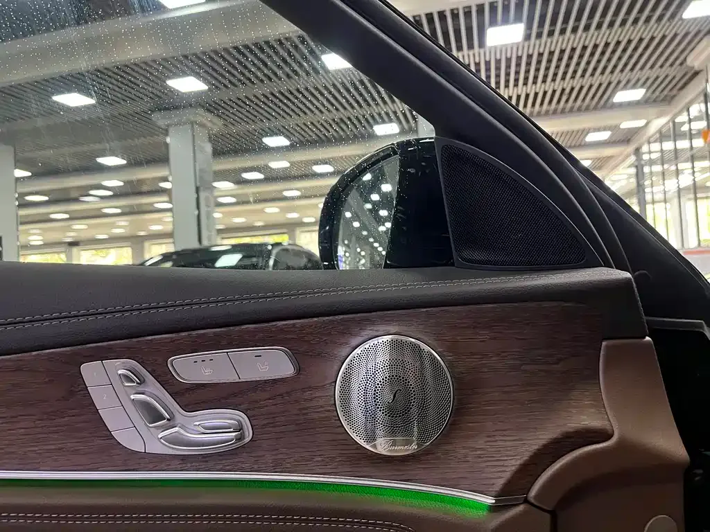 Mercedes-Benz E-Class 2021 из CN, фото 2