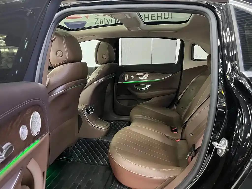 Mercedes-Benz E-Class 2021 из CN, фото 3