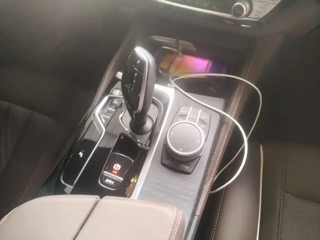 BMW 5 Series 2022 из CN, фото 10