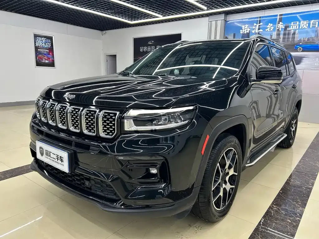 Jeep Grand Commander