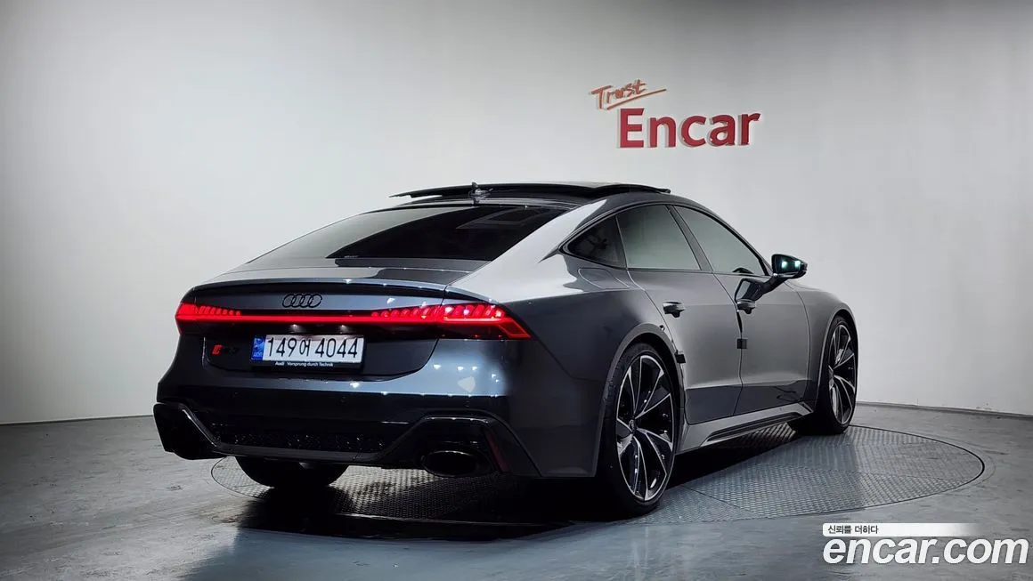Audi RS7 2023 из KR, фото 4