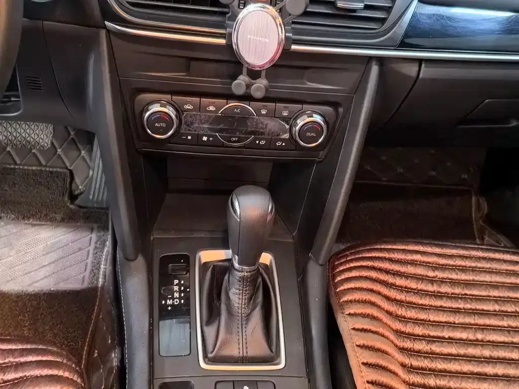 Mazda CX-4 2021 из CN, фото 3