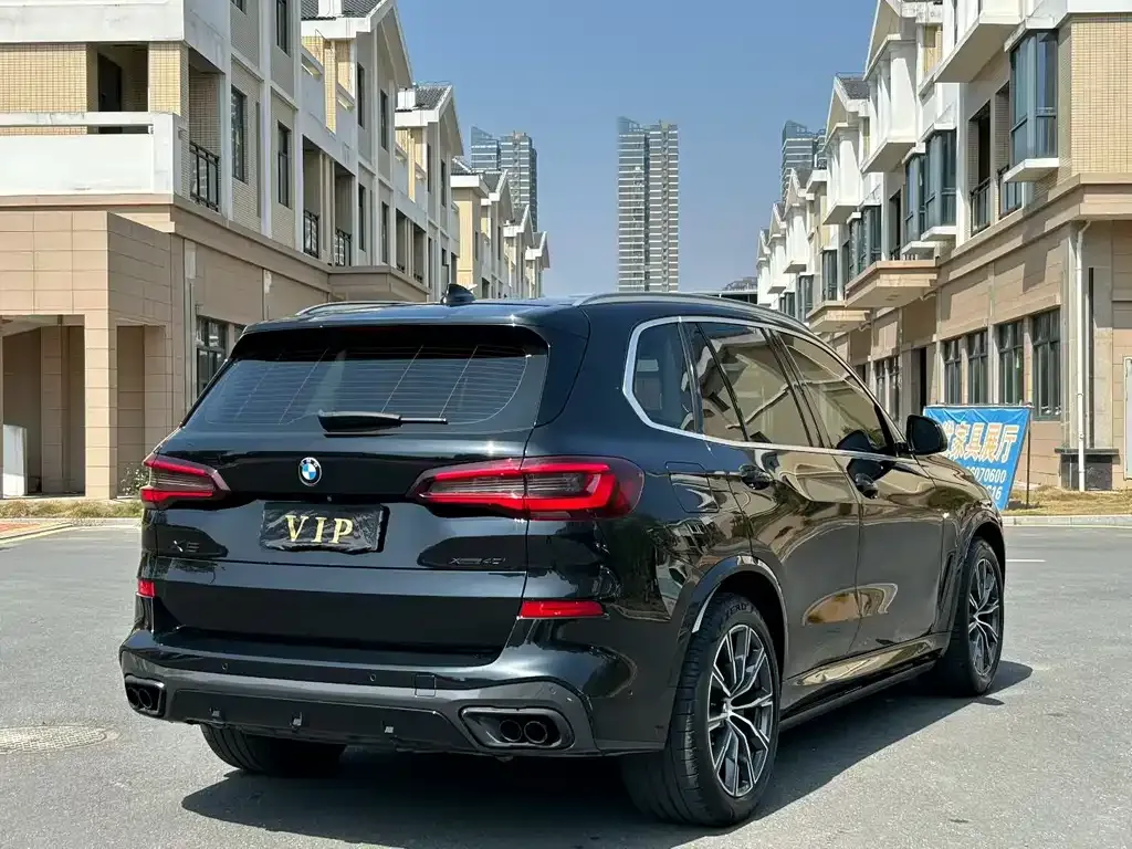 BMW X5 (Import) — фото 6