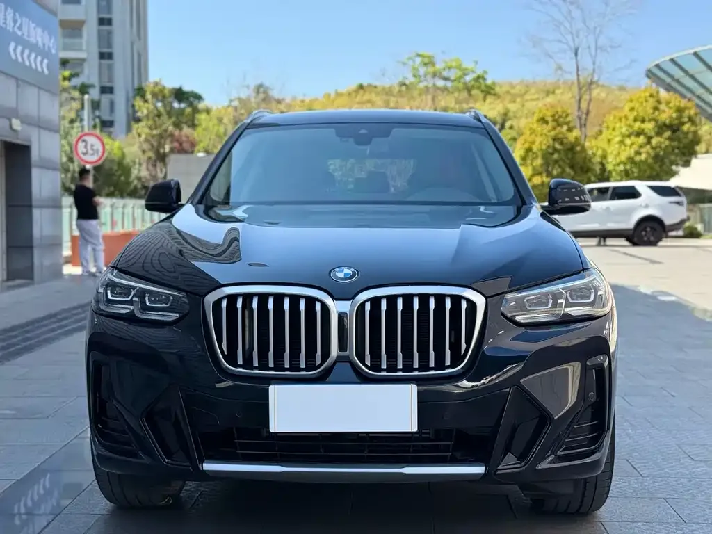 BMW X3 — фото 3