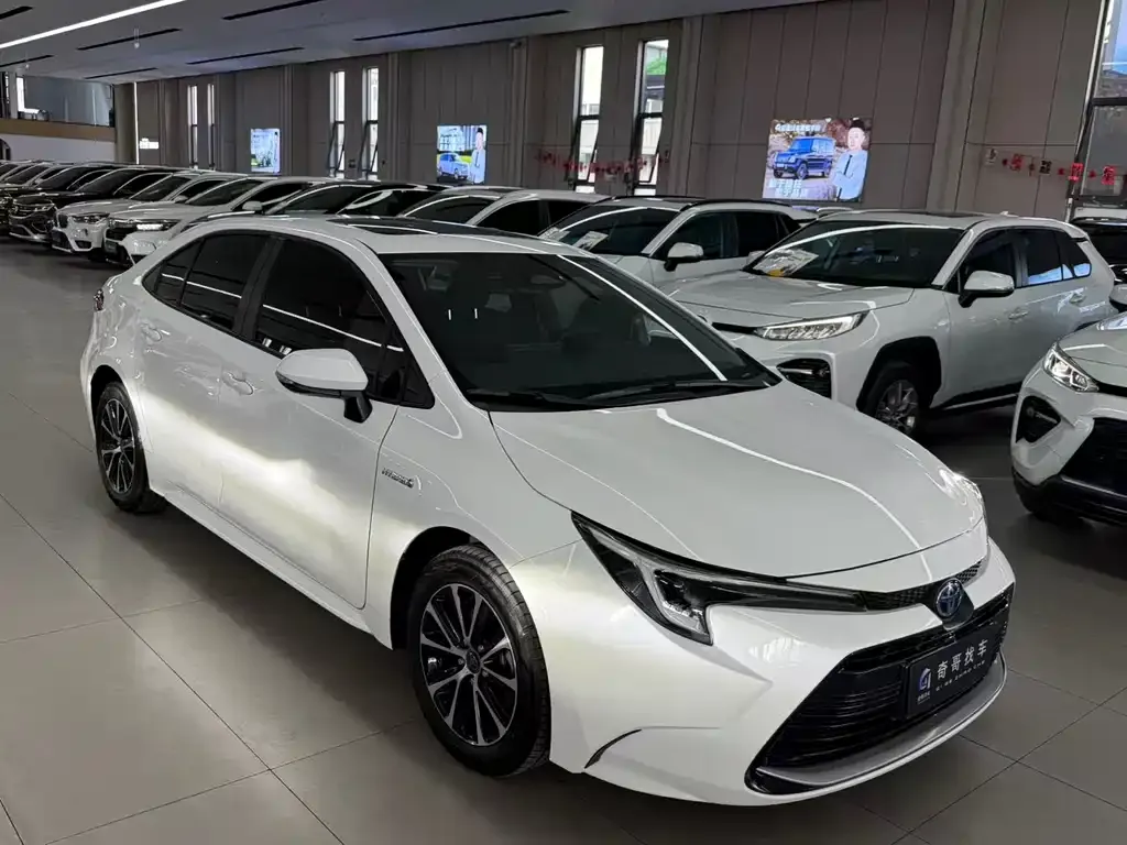 Toyota Levin — фото 1