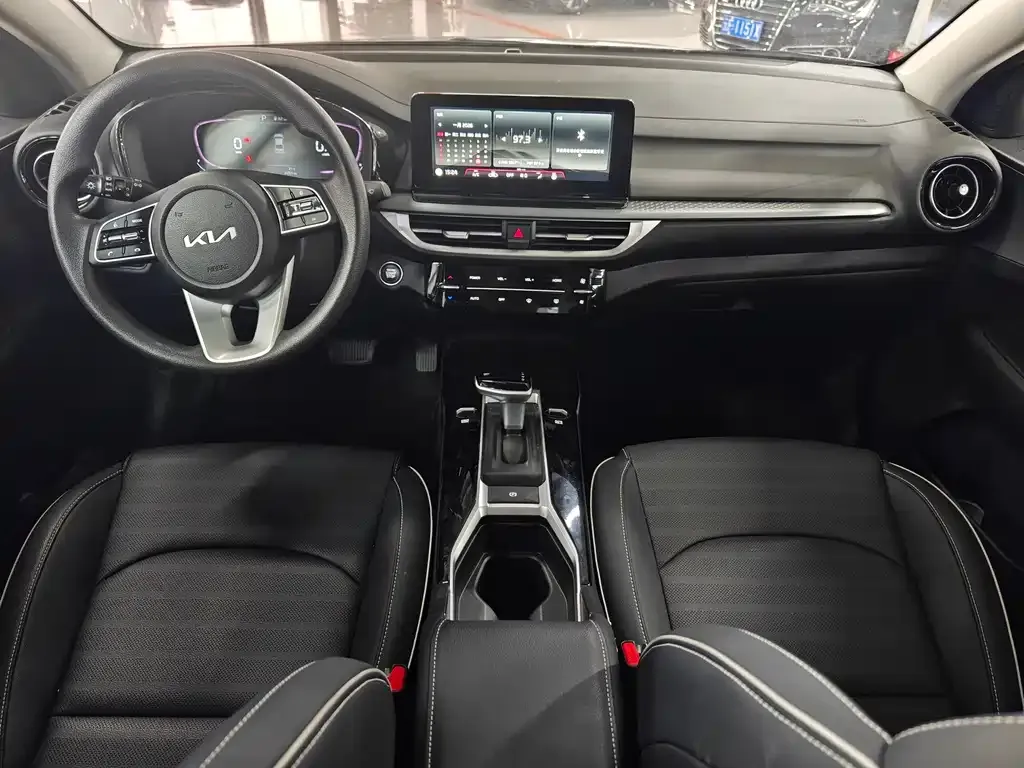 Kia K3 2025 из CN, фото 3