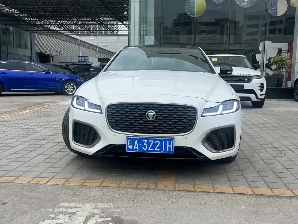 Jaguar XFL 2024 из CN, фото 10