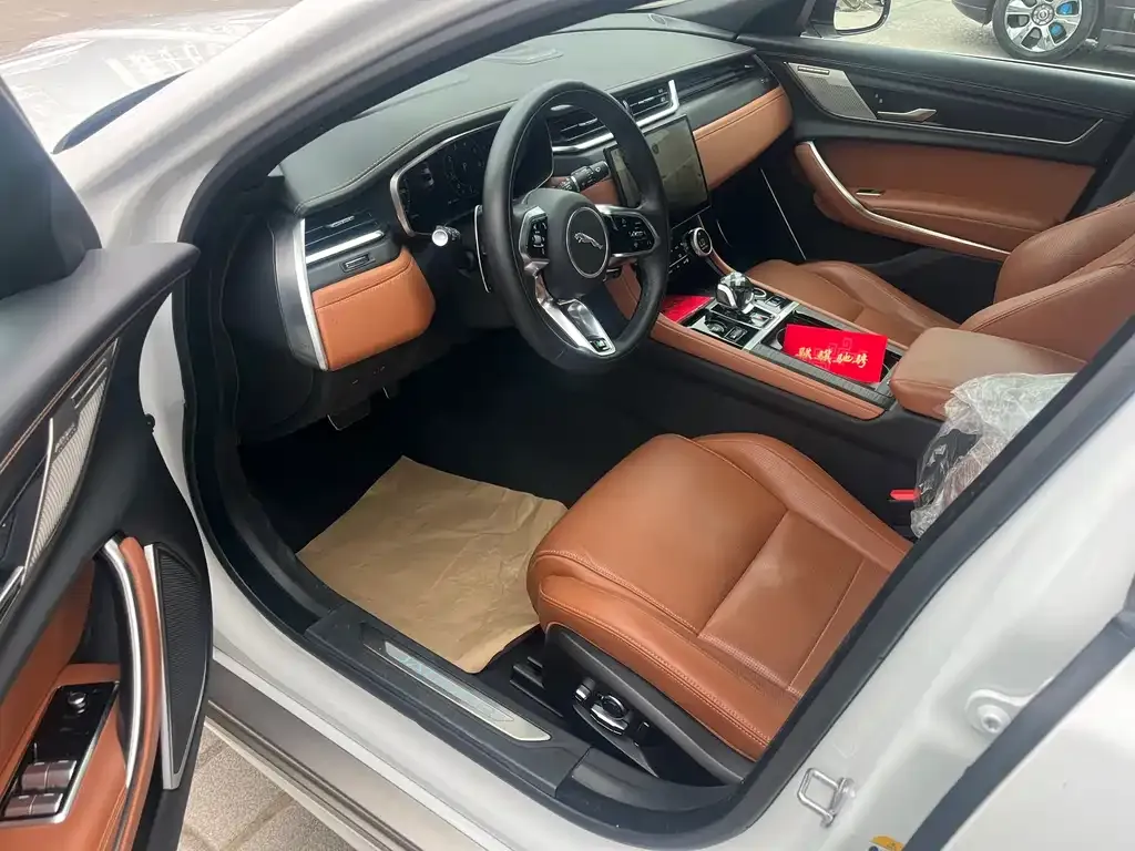 Jaguar XFL 2024 из CN, фото 9