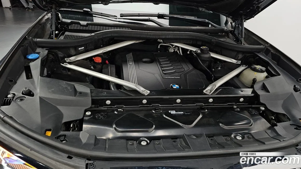 BMW X7 2021 из KR, фото 8