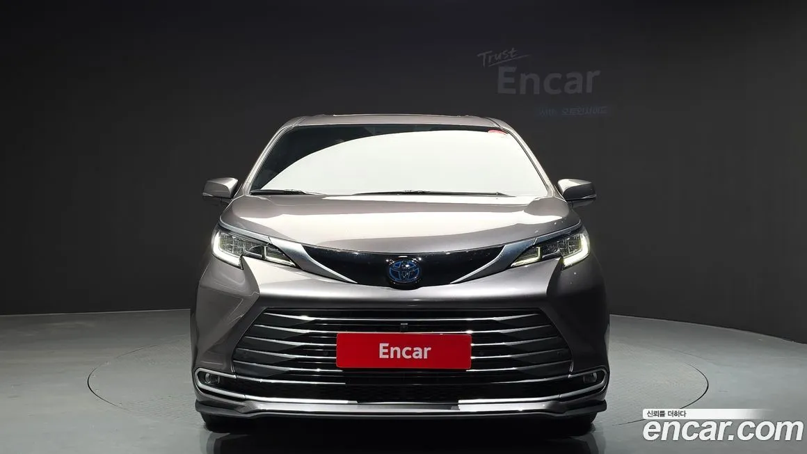 Toyota Sienna 2023 из KR, фото 10