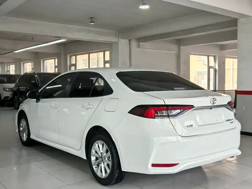 Toyota Corolla 2022 из CN, фото 5