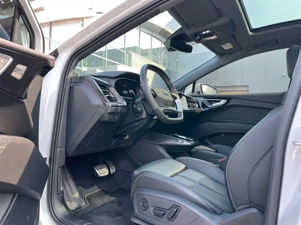 Audi Q4 e-tron 2024 из CN, фото 4