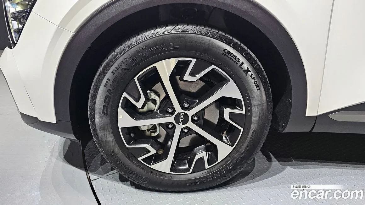 Kia Sportage — фото 6