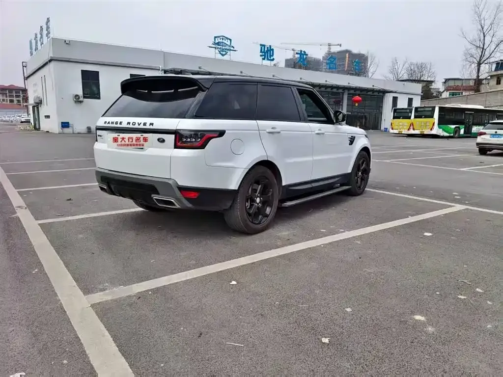 Land Rover Sport PHEV 2021 из CN, фото 4