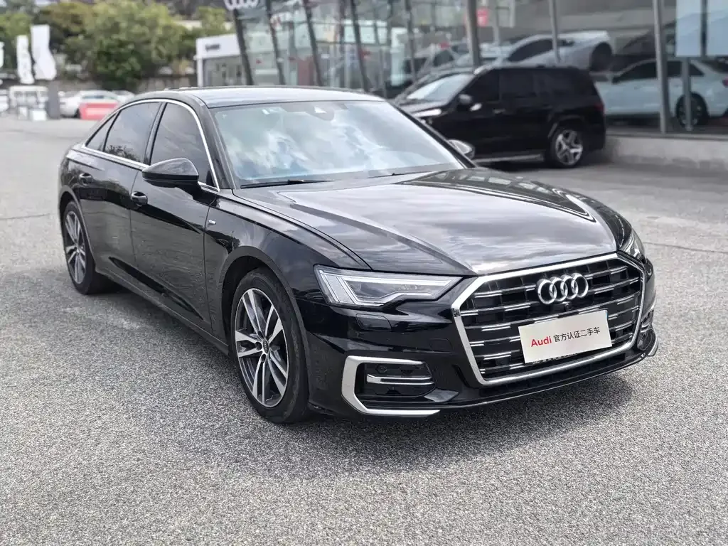 Audi A6L — фото 6
