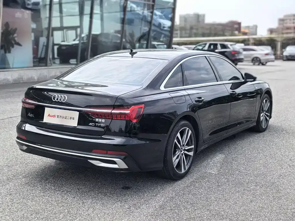 Audi A6L — фото 7