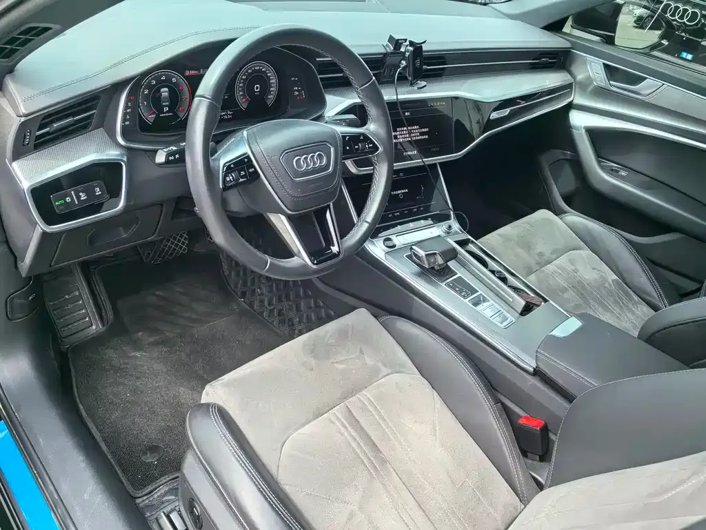 Audi A6L — фото 4