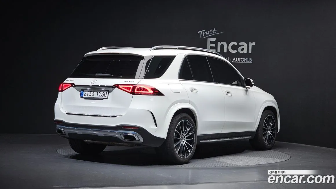 Mercedes-Benz GLE-Class — фото 9