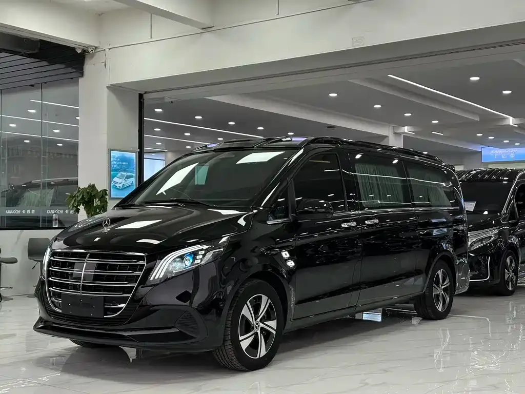 Mercedes-Benz Vito — фото 1