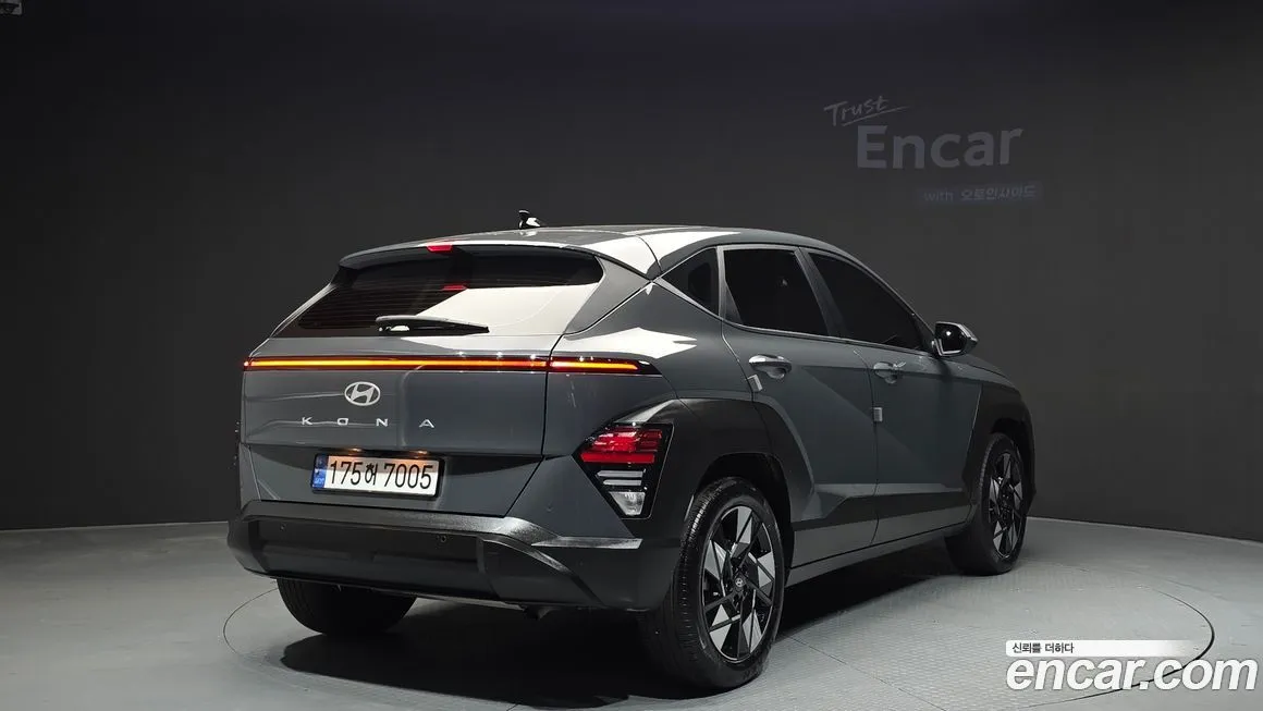 Hyundai Kona — фото 2