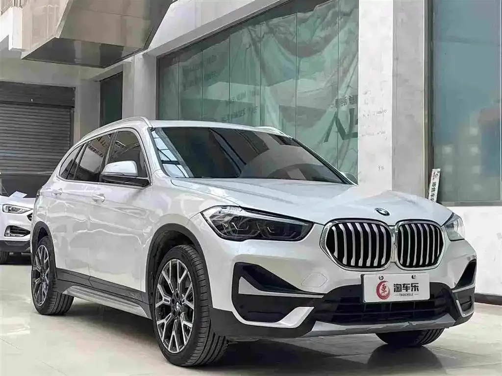 BMW X1 2021 из CN, фото 9