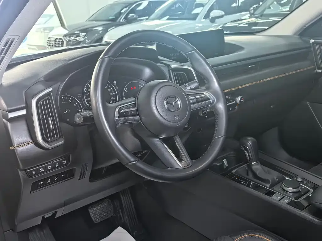 Mazda CX-50 2023 из CN, фото 8