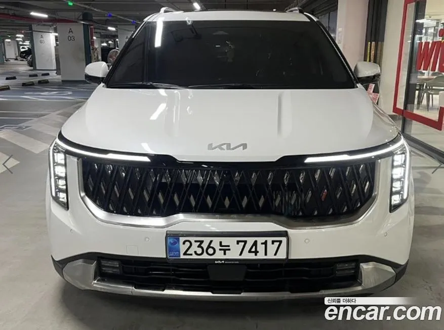 Kia Carnival — фото 10