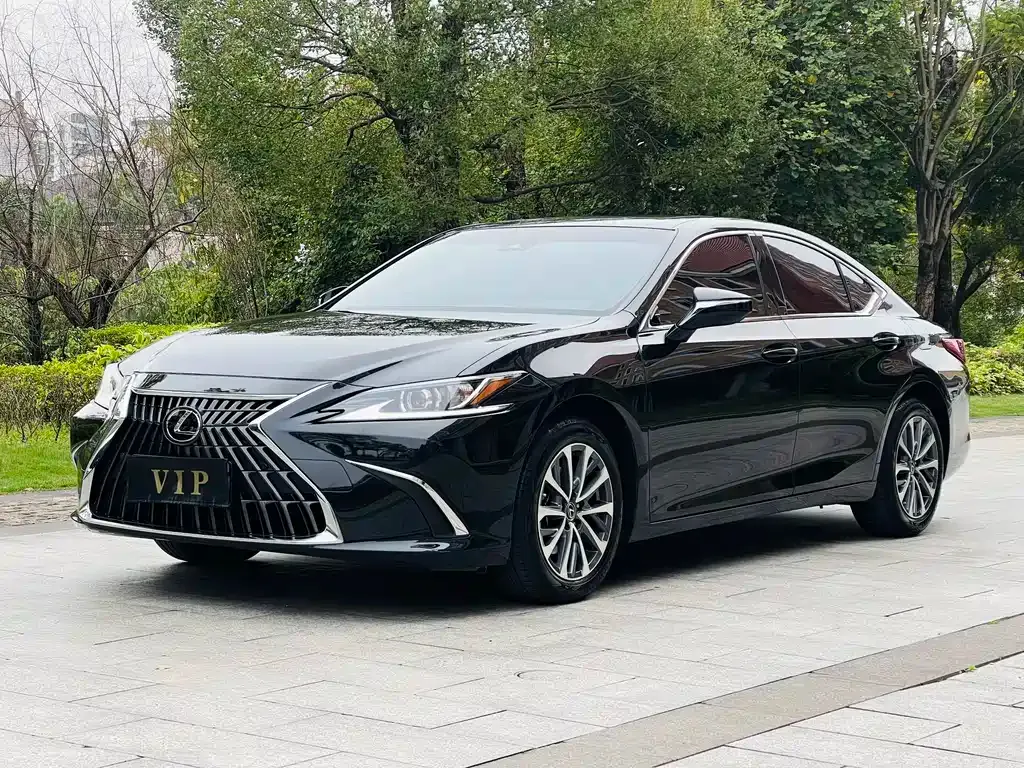 Lexus ES 2024 из CN, фото 1