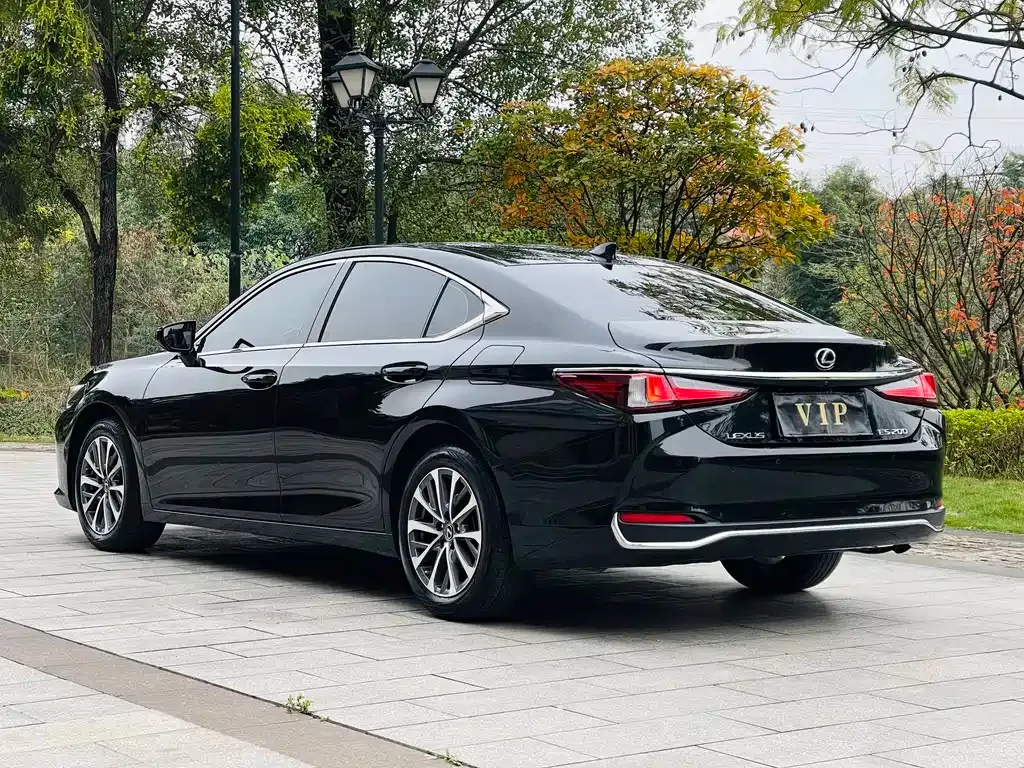 Lexus ES 2024 из CN, фото 9