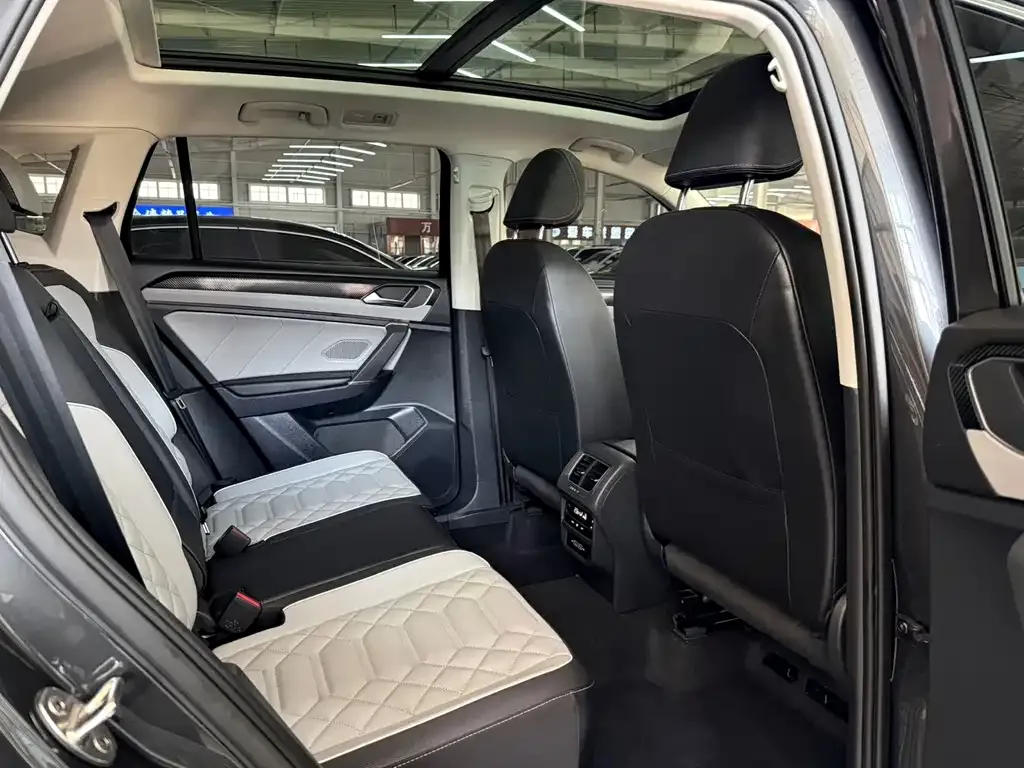 Volkswagen Tayron 2023 из CN, фото 6