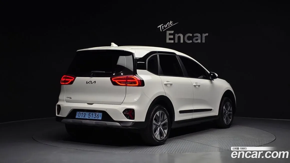 Kia Niro — фото 6