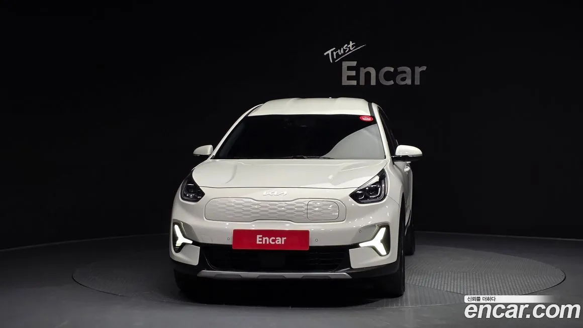 Kia Niro — фото 4