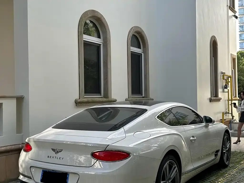 Bentley Continental — фото 3