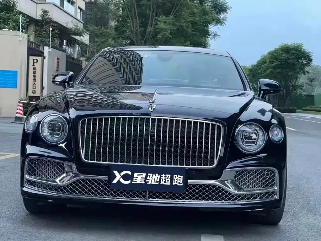 Bentley Flying Spur 2021 из CN, фото 4