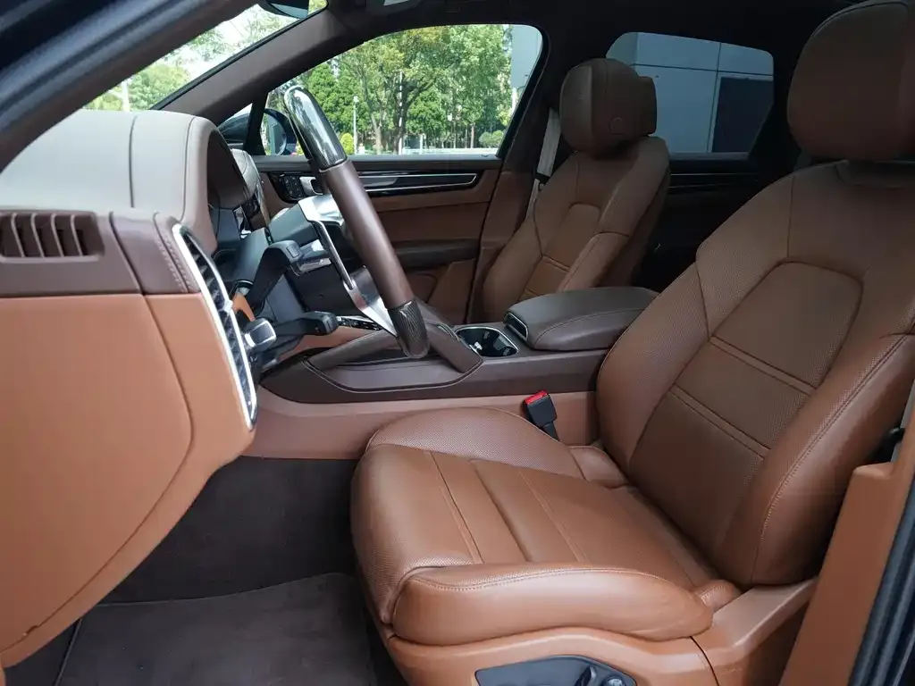 Porsche Cayenne 2022 из CN, фото 3