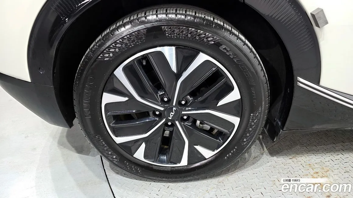 Kia EV6 2022 из KR, фото 7