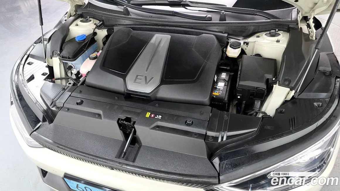 Kia EV6 2022 из KR, фото 10