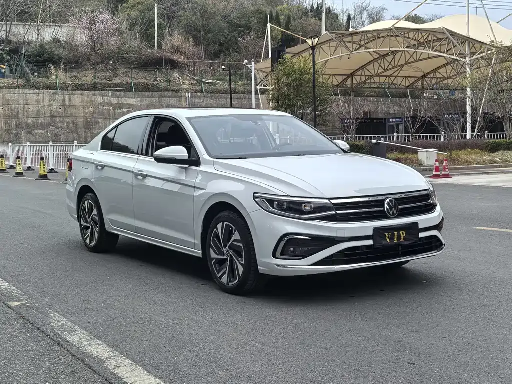 Volkswagen Bora 2024 из CN, фото 10