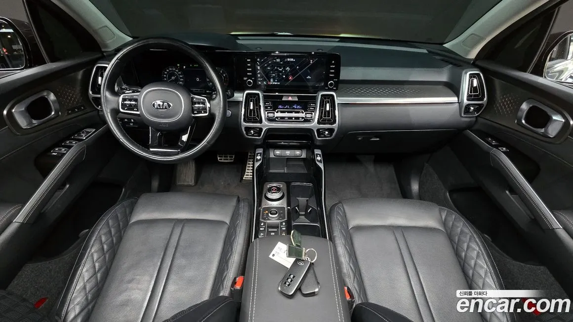 Kia Sorento — фото 10
