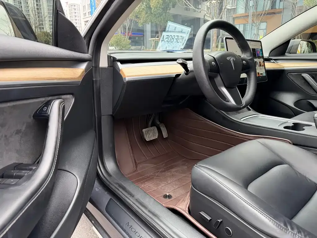 Tesla Model 3 2021 из CN, фото 3