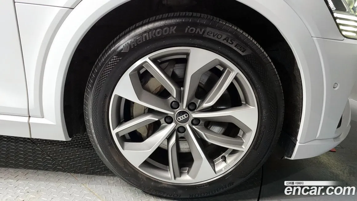 Audi e-tron 2021 из KR, фото 10