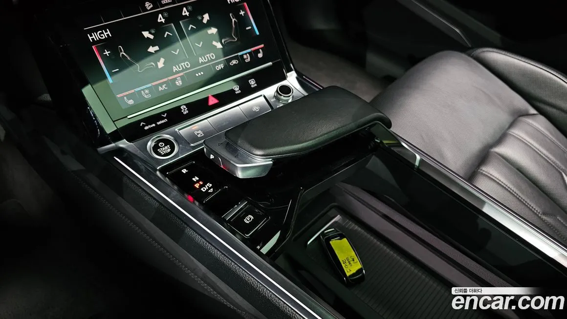 Audi e-tron 2021 из KR, фото 9