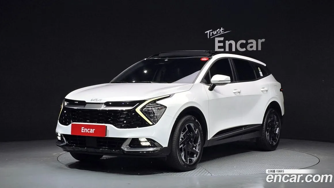 Kia Sportage — фото 1