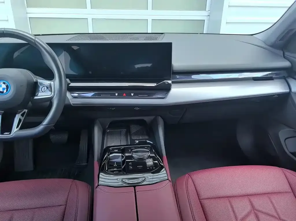 BMW i5 2024 из CN, фото 8