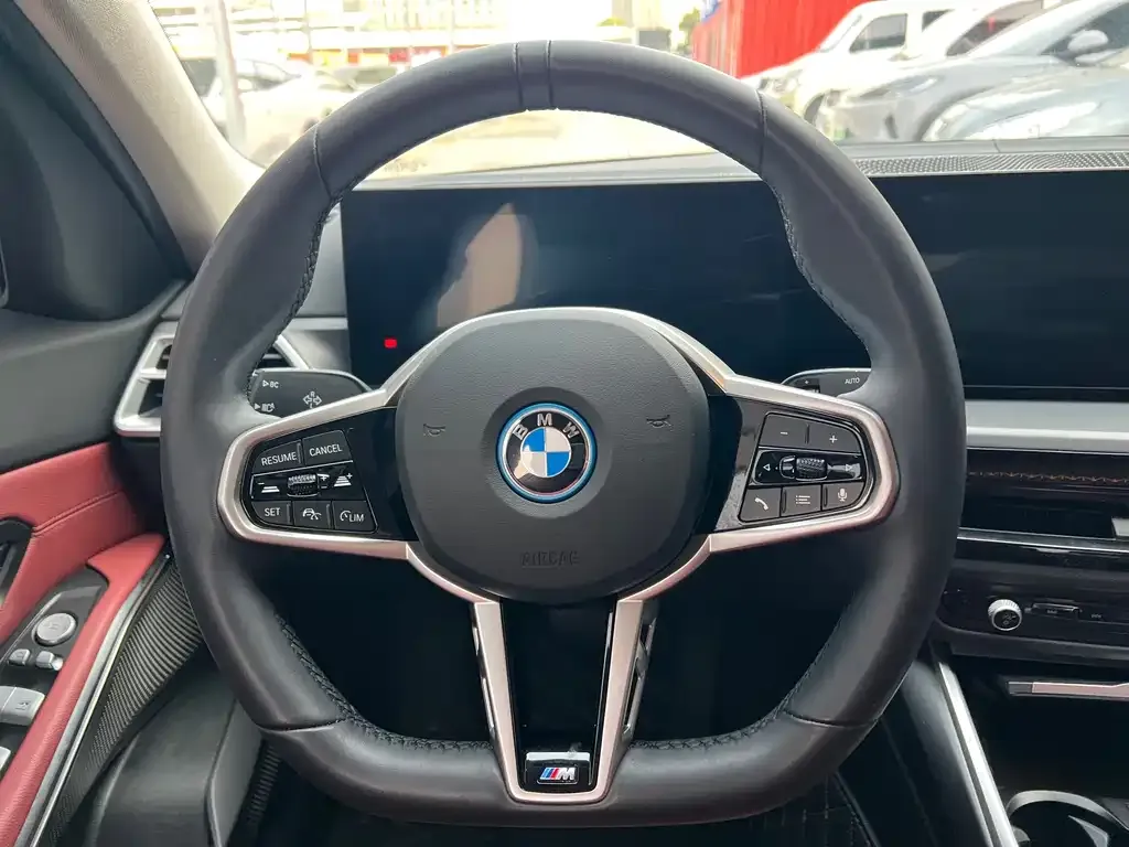 BMW i3 — фото 6