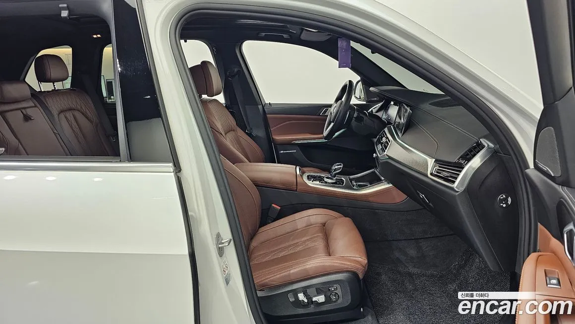 BMW X5 — фото 9