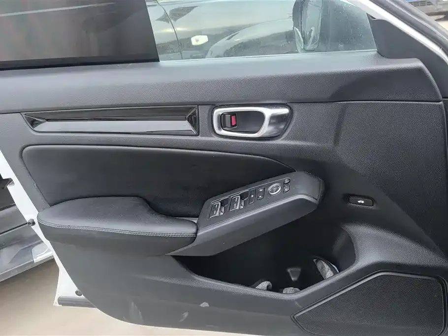 Honda Civic 2023 из CN, фото 9