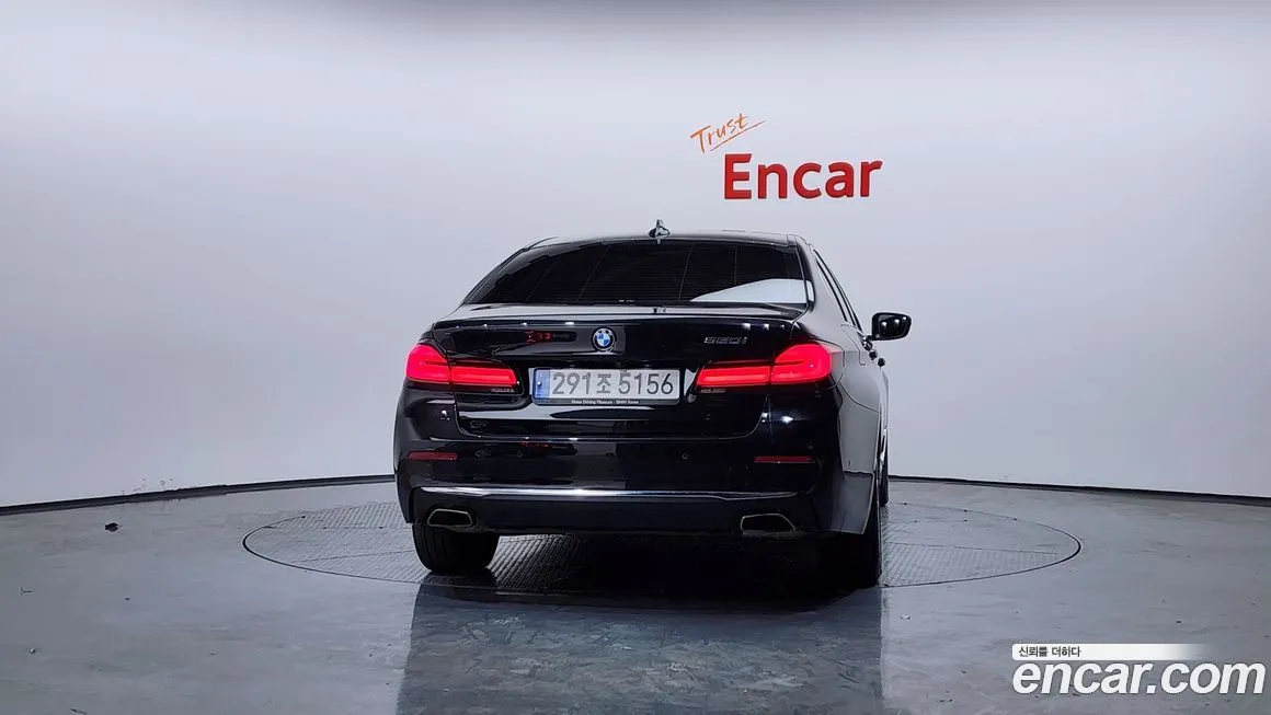 BMW 5-Series 2022 из KR, фото 4