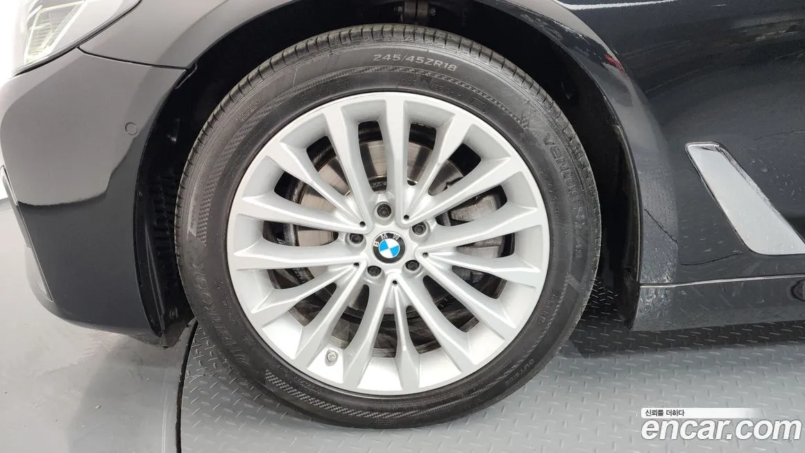 BMW 5-Series 2022 из KR, фото 6